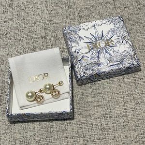 Dior tribales earrings